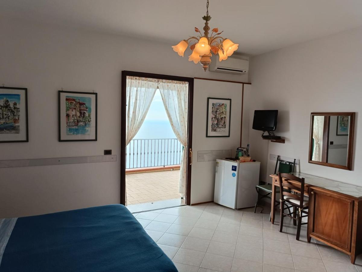 Nino'S In Nocelle Appartement Positano Buitenkant foto